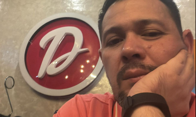 Christopher Roxas - IG