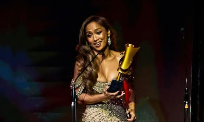TEKA NGA - ROCHELLE, DANCER NA, BEST SUPPORTING ACTRESS PA-