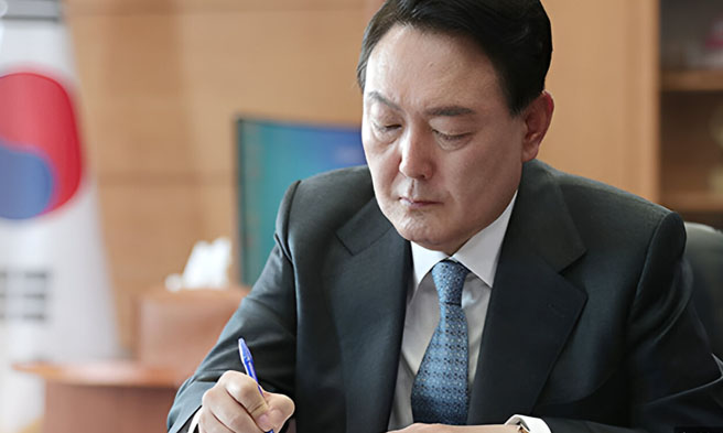 Pres. Yoon Suk Yeol - Korea.Net