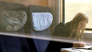 zw00-1024x641_edited_edited_edited.jpg