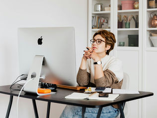 Trust Signals That Turn Browsers into Buyers (or Applicants)