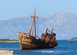 shipwreck beach Gythio