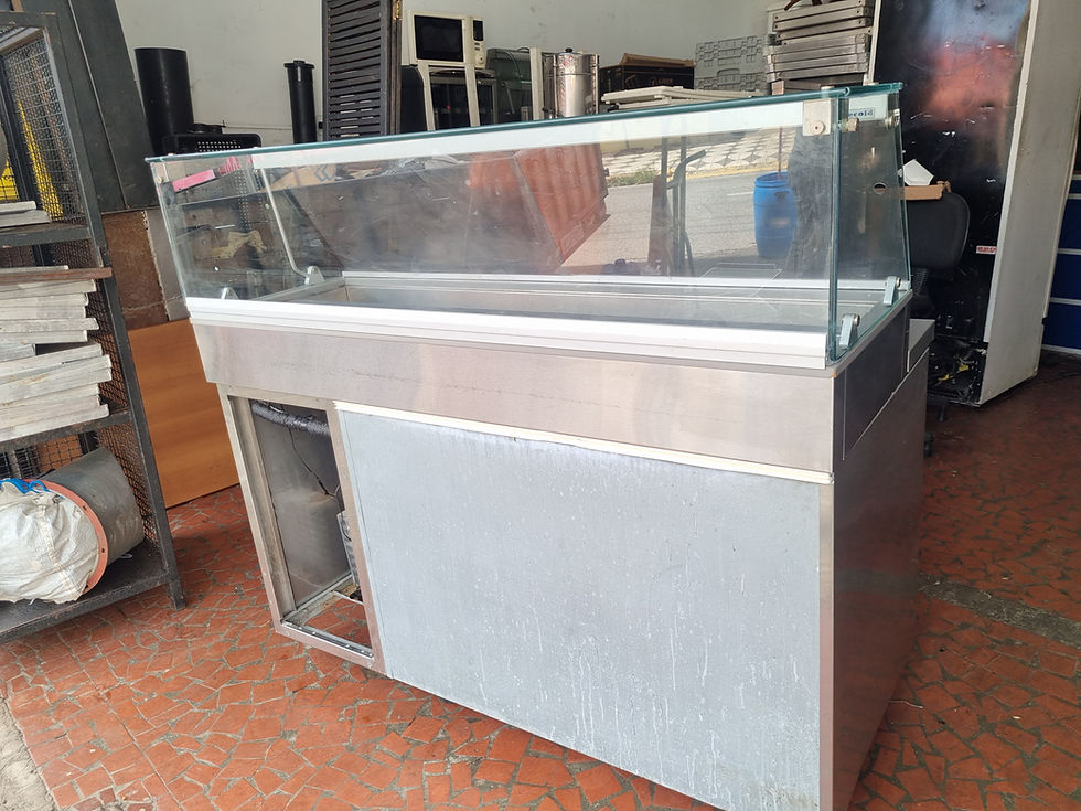 Miniatura: Balcão Refrigerado 2 Portas com condimentadora 1.40 mtrs-Ingecold