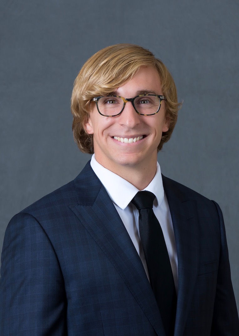Dr. Erik Grodus