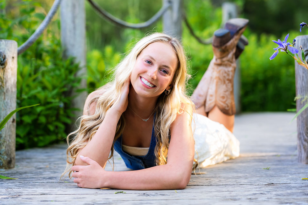 High School girl senior portraits