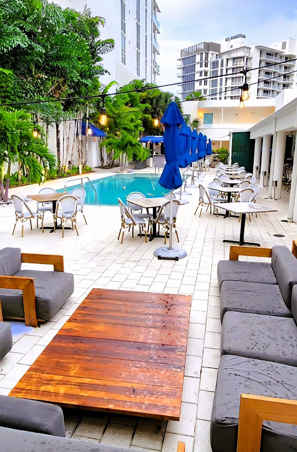 We ate on the righthand side of the pool.