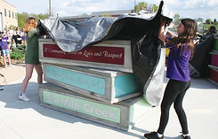 Sculture unveiling.jpg