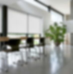 Cortinas Light Filtering Panamá, elegancia y privacidad para espacios en residencia y oficinas.