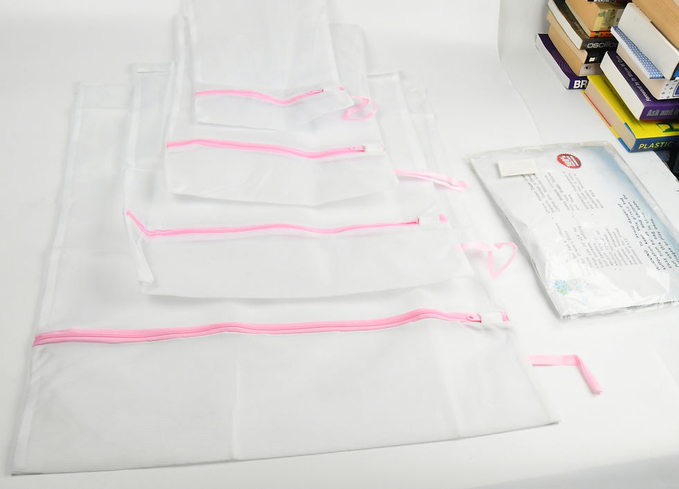 Thumbnail: Loundry Mesh Bags Clothes Washing Machine Protection Bags with Zips 4 pieces