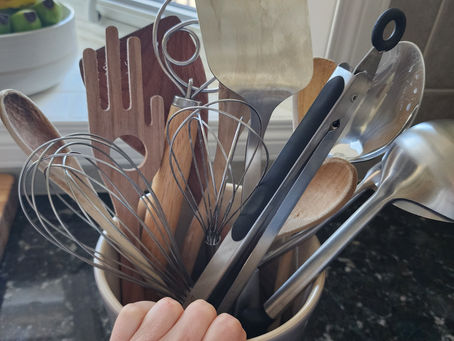 Why I no Longer Use Plastic Utensils In My Kitchen