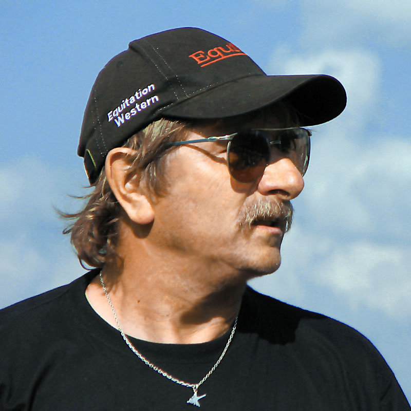 michel-2-casquette.jpg