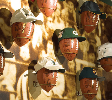 Green Bay Packers Pro Shop and merchandising display design by 555 International