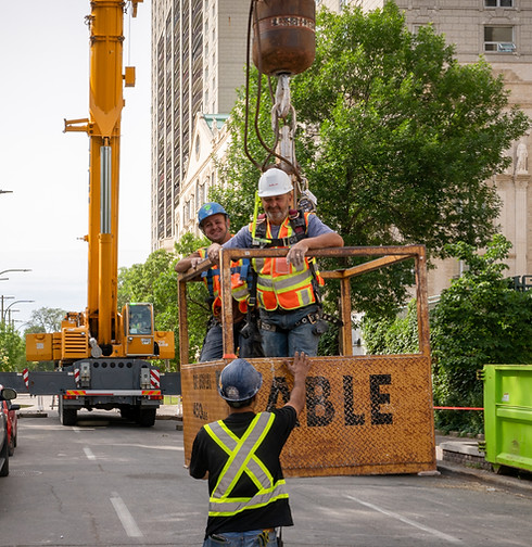 Construction lift crew