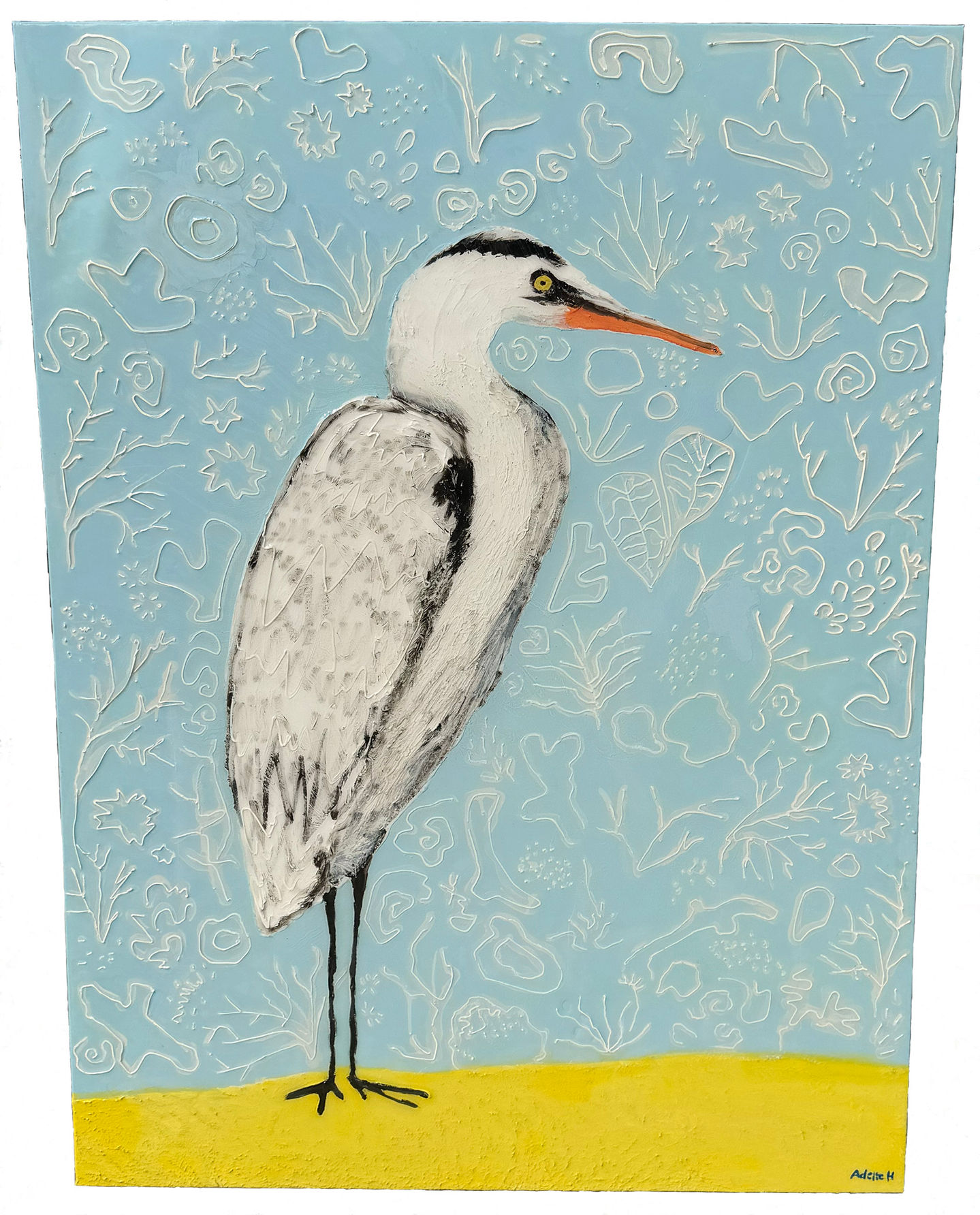bird and blue water 