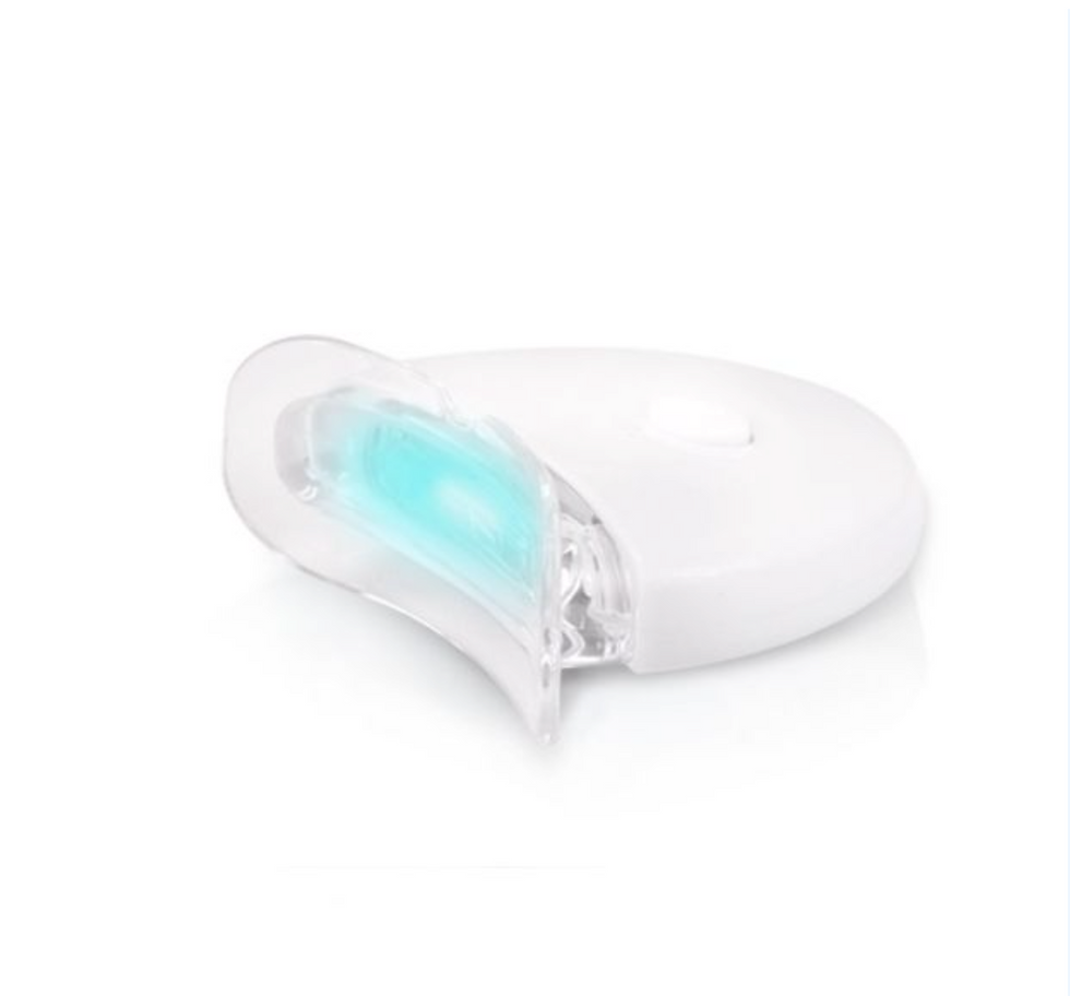 Thumbnail: DELUXE TAKE-HOME WHITENING KIT