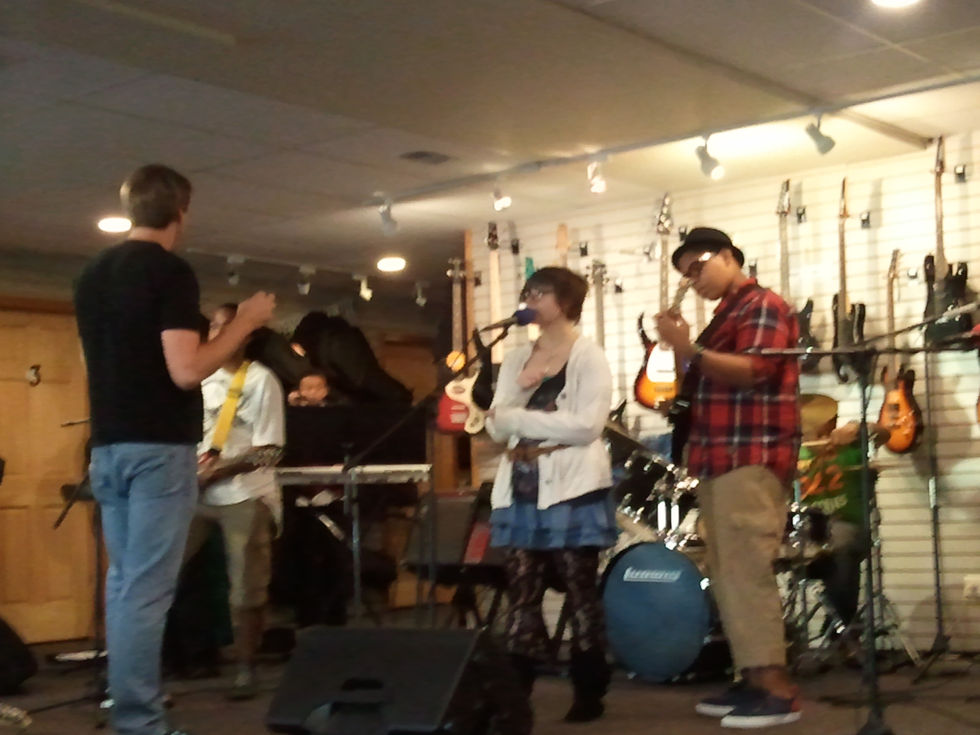Performance Rock Band 2.jpg