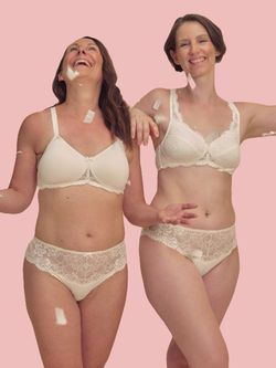 Nieuw_ floria van Amoena in katoen