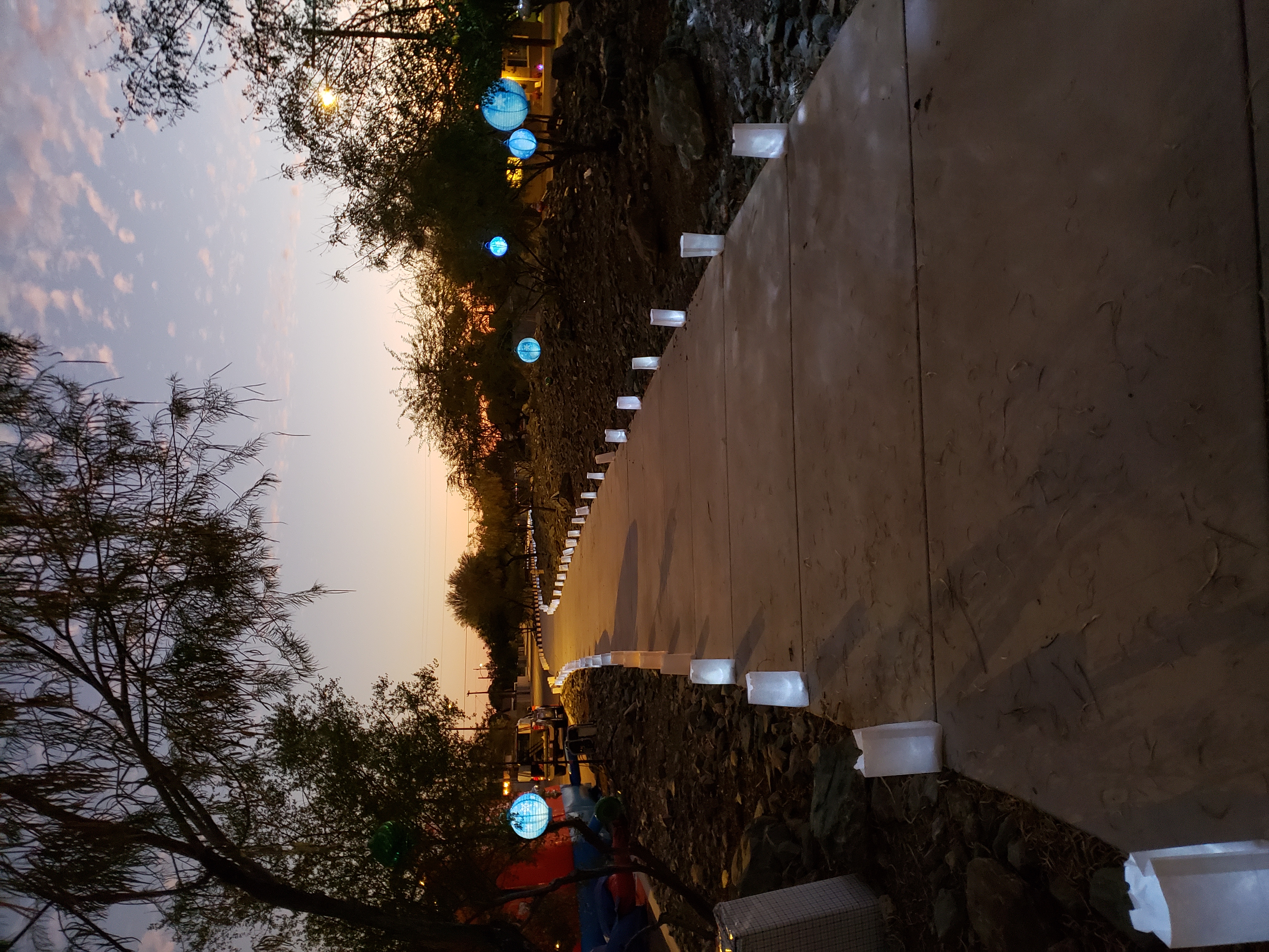 1000 Luminarias!