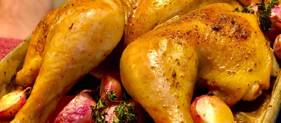 Pre-order your gourmet dinner and enjoy 25% discount off Yorba Wines