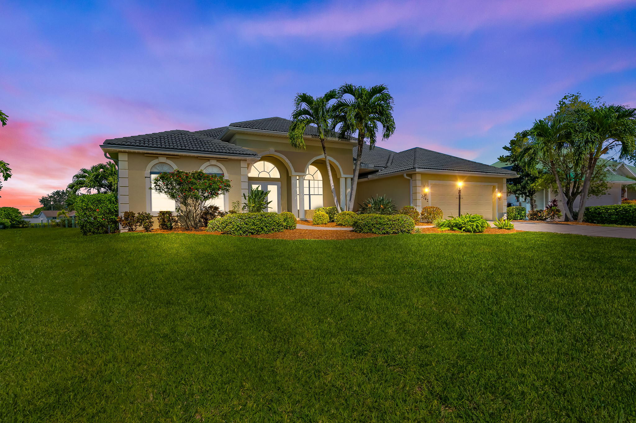 2142 SE 19th Place, Cape Coral, FL, 33990