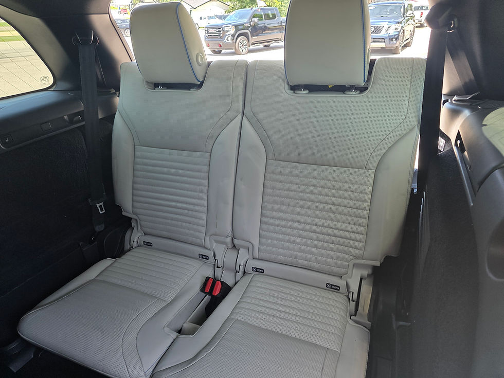 Thumbnail: 2018 Land Rover Discovery HSE Luxury