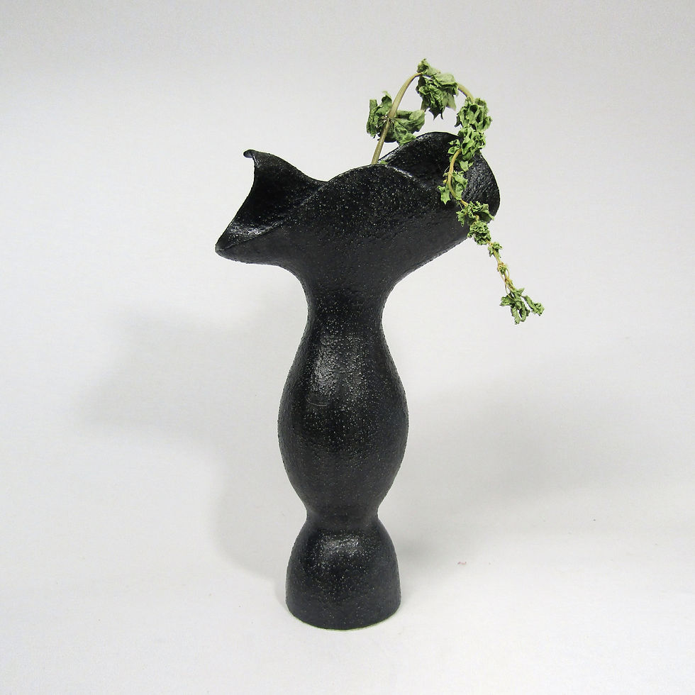 SCULPTURAL VESSEL 41.23