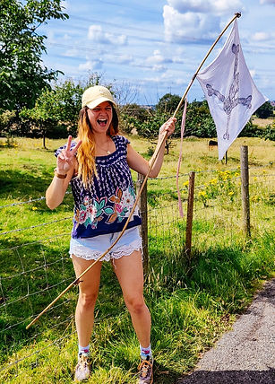 claire_amelia_white_flag_edited.jpg