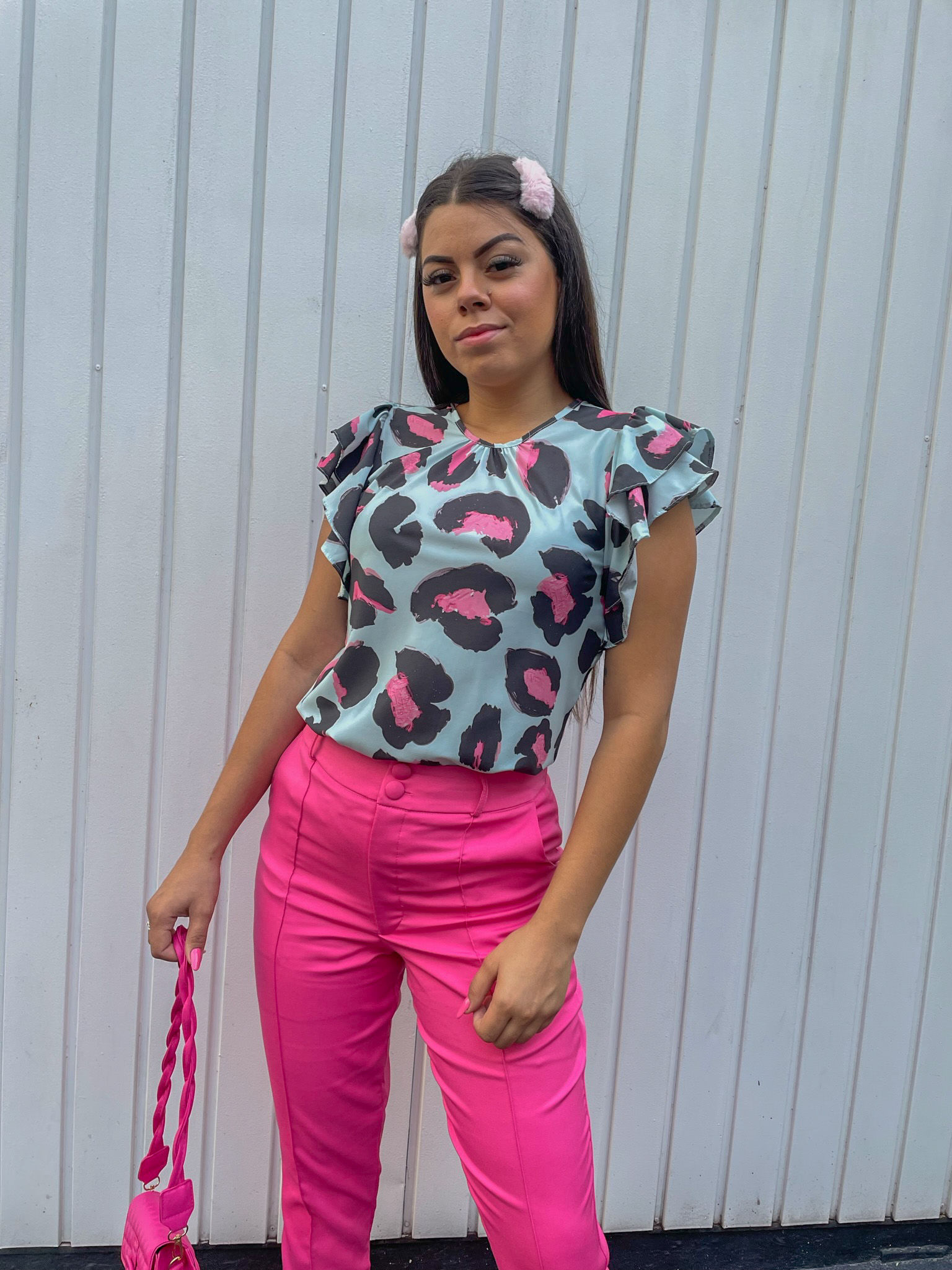 Blusa com babados na manga