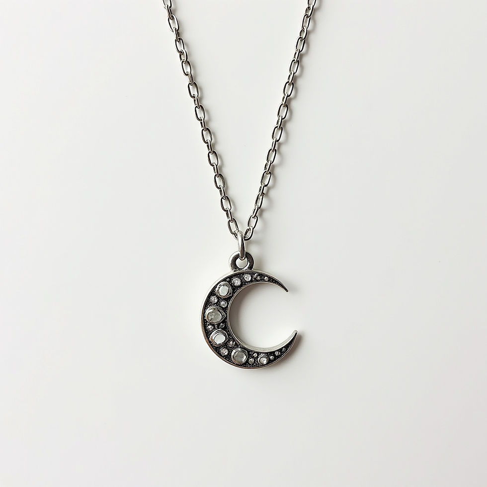 Colar Lua Crescente