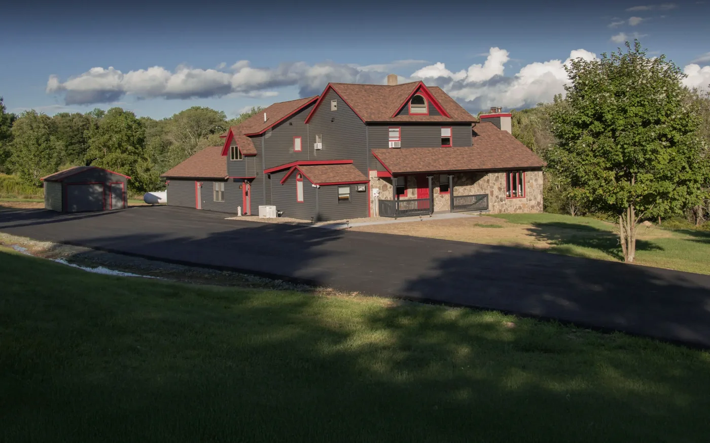 Hilltop Farmhouse, a 7-bedroom house with a heated indoor pool on the Hilltop compound