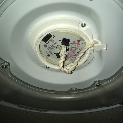 LED蛍光灯配線のツイストペア