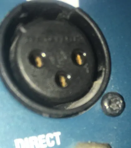 機材側端子　XLRメス　金