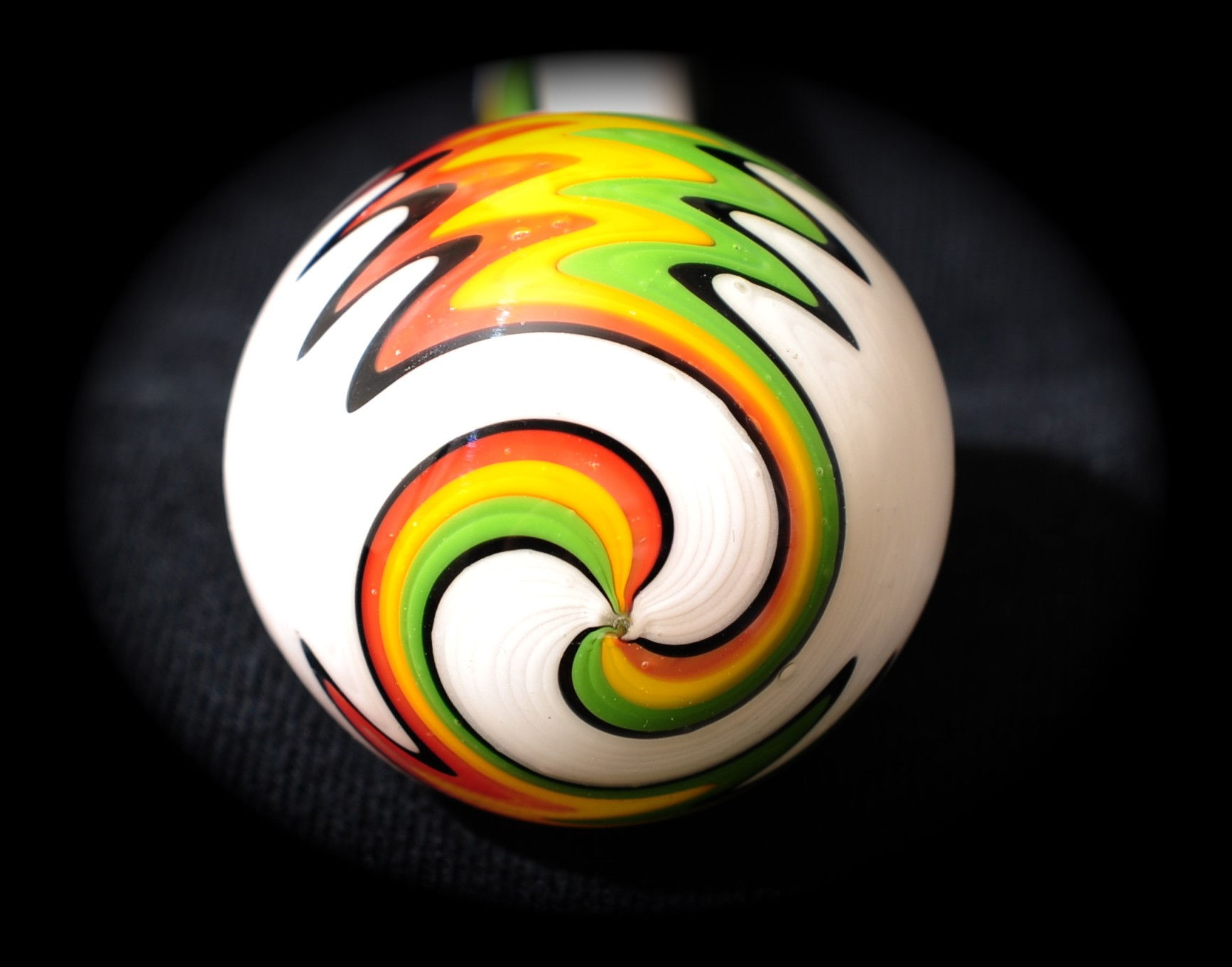 White Rasta T08 - by GGG