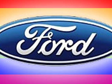 Ford responde a "hater" de forma inesperada, criando um carro "muito gay"