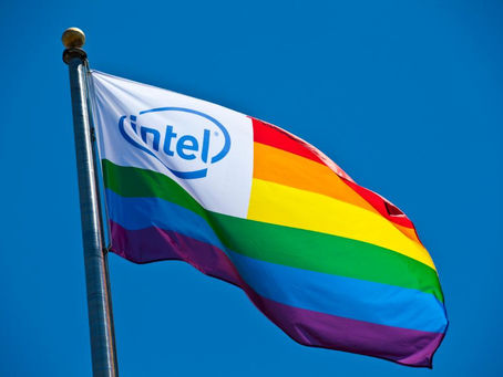Empresa fabricante de processadores, Intel, mantém apoio às causas LGBT+ desde a década de 1990.