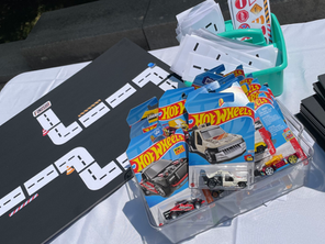 Hot Wheels craft and cars