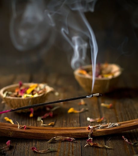 Incense-Sticks-general.jpg