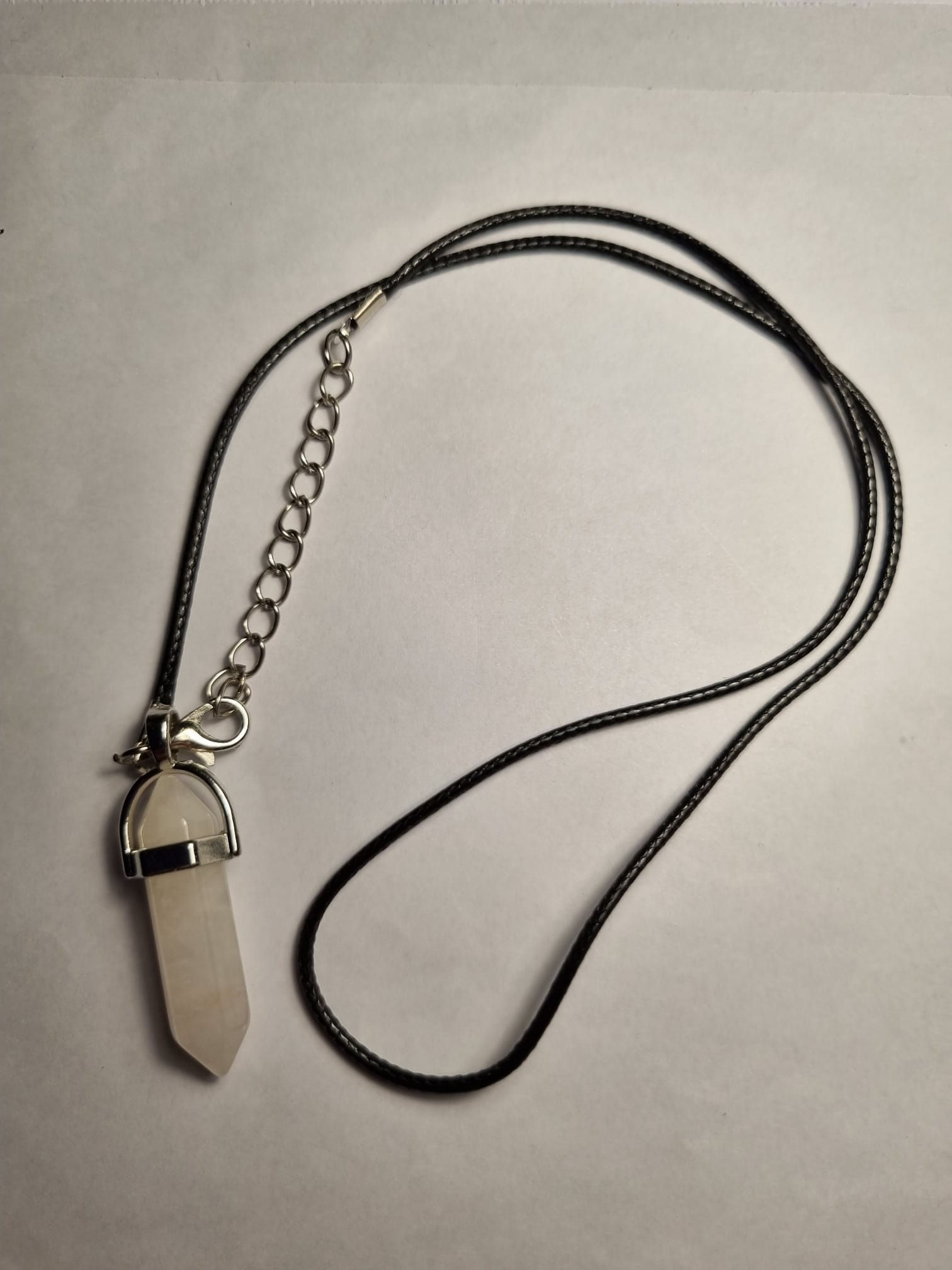 White Mother of Pearl (Improve Confidence, calmness)