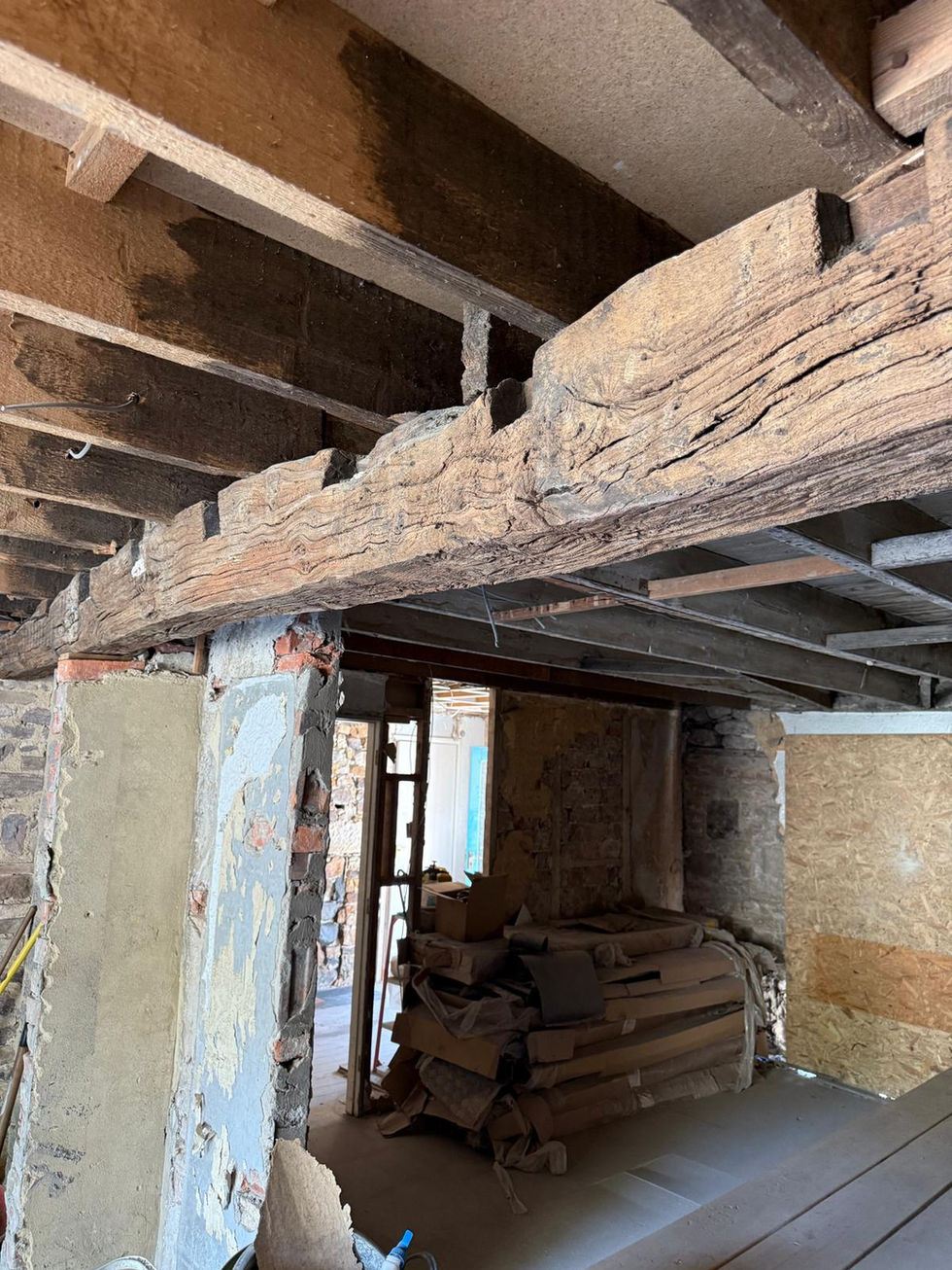 BLAST 4 U restoring wooden beams
