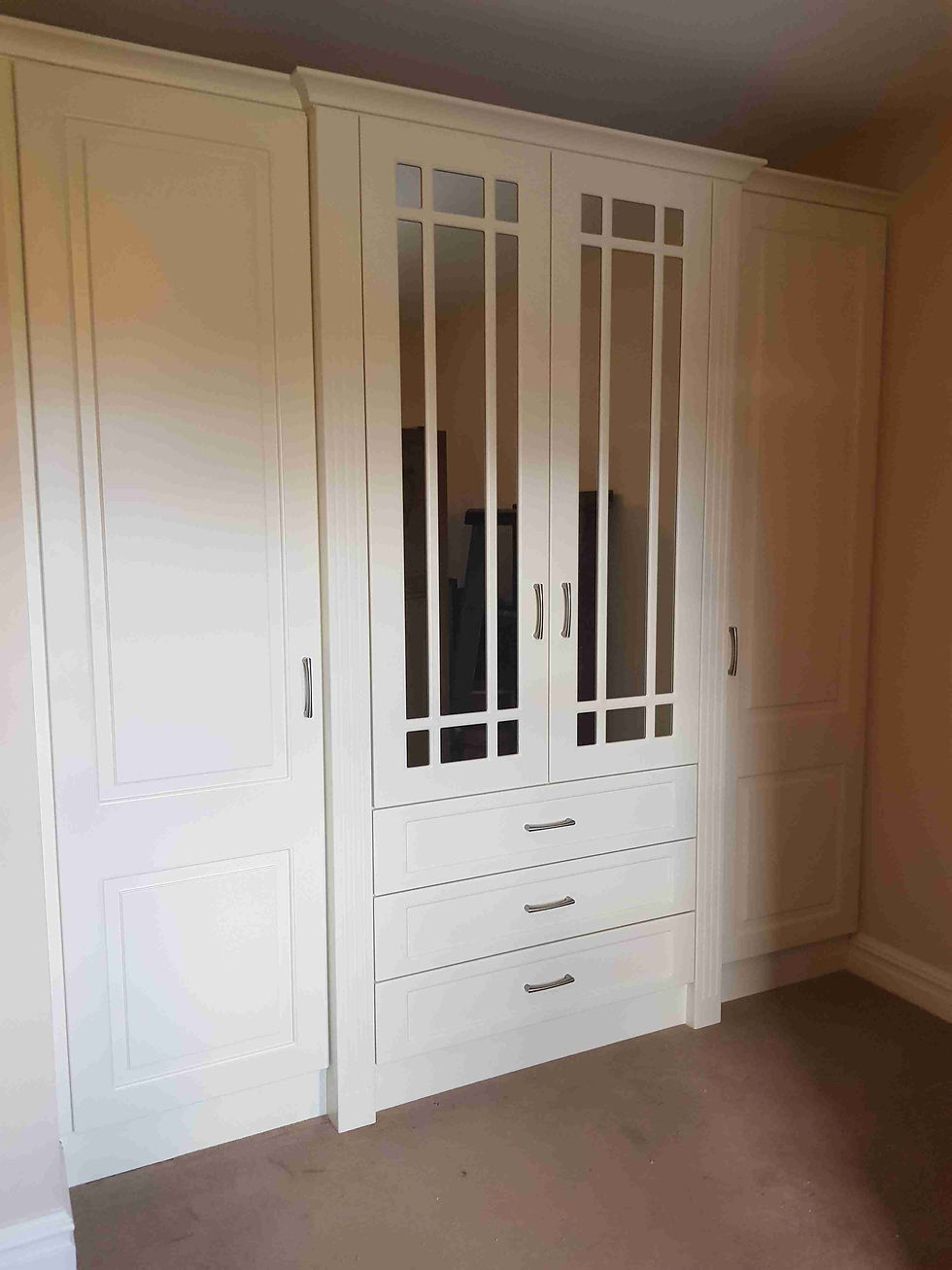 Denis Heffernan Fitted Furniture