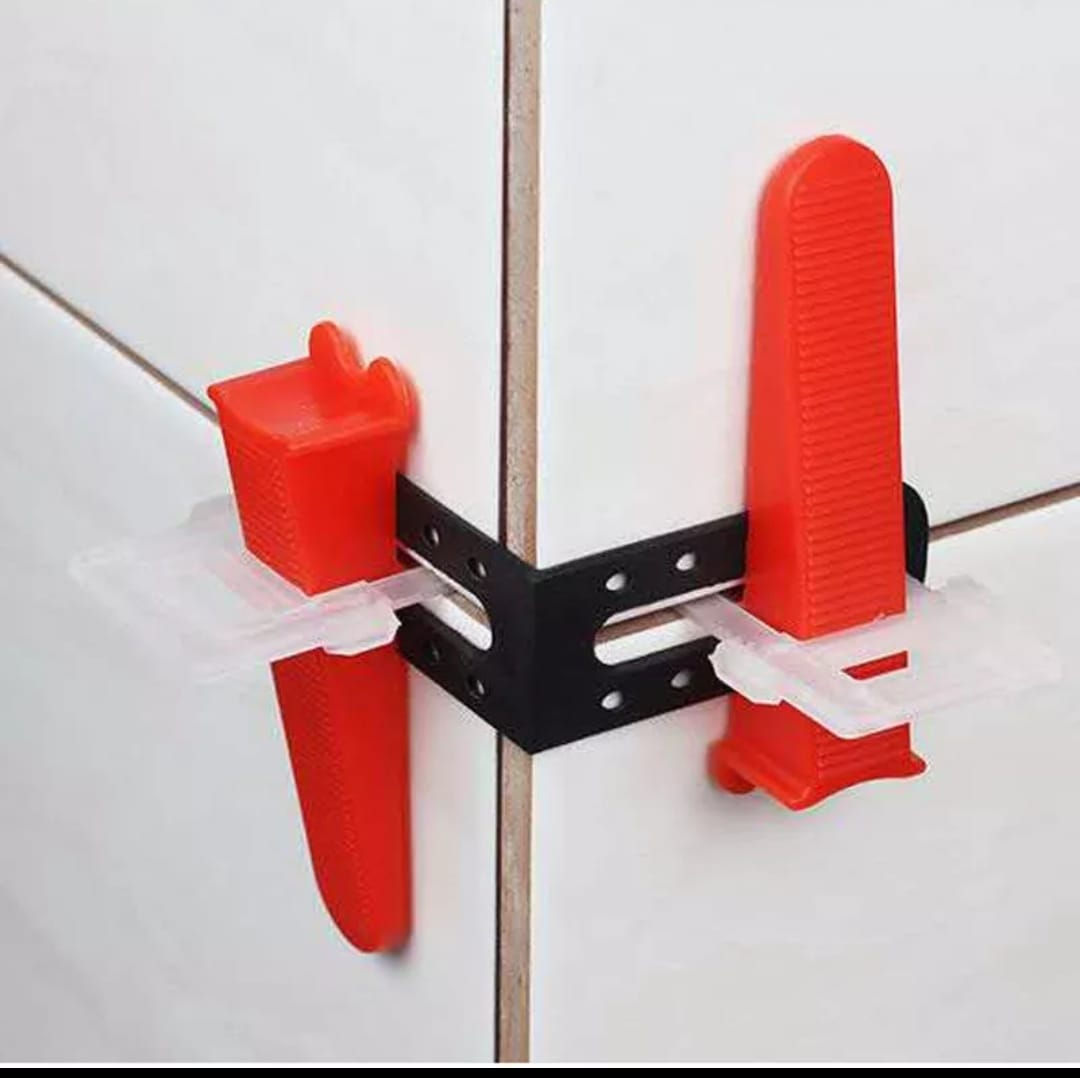 Corner clips