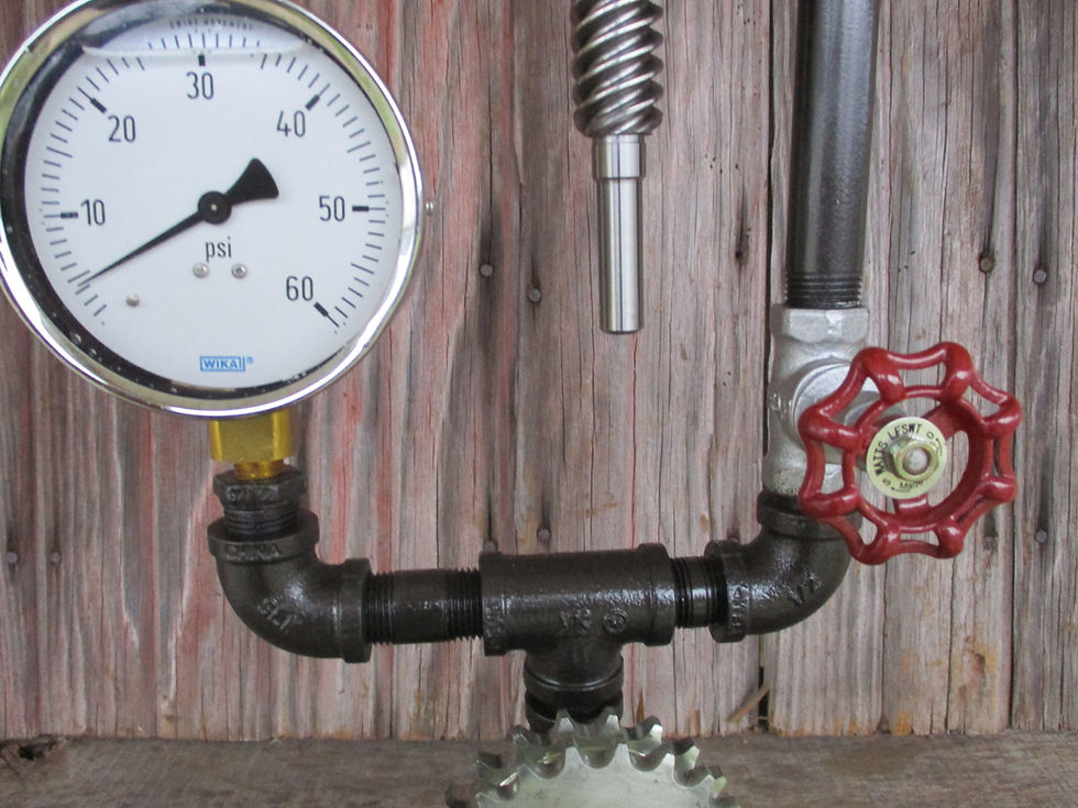 Thumbnail: Found parts lamp