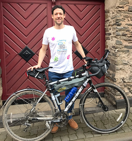 Cycling Home for Christmas Microadventure