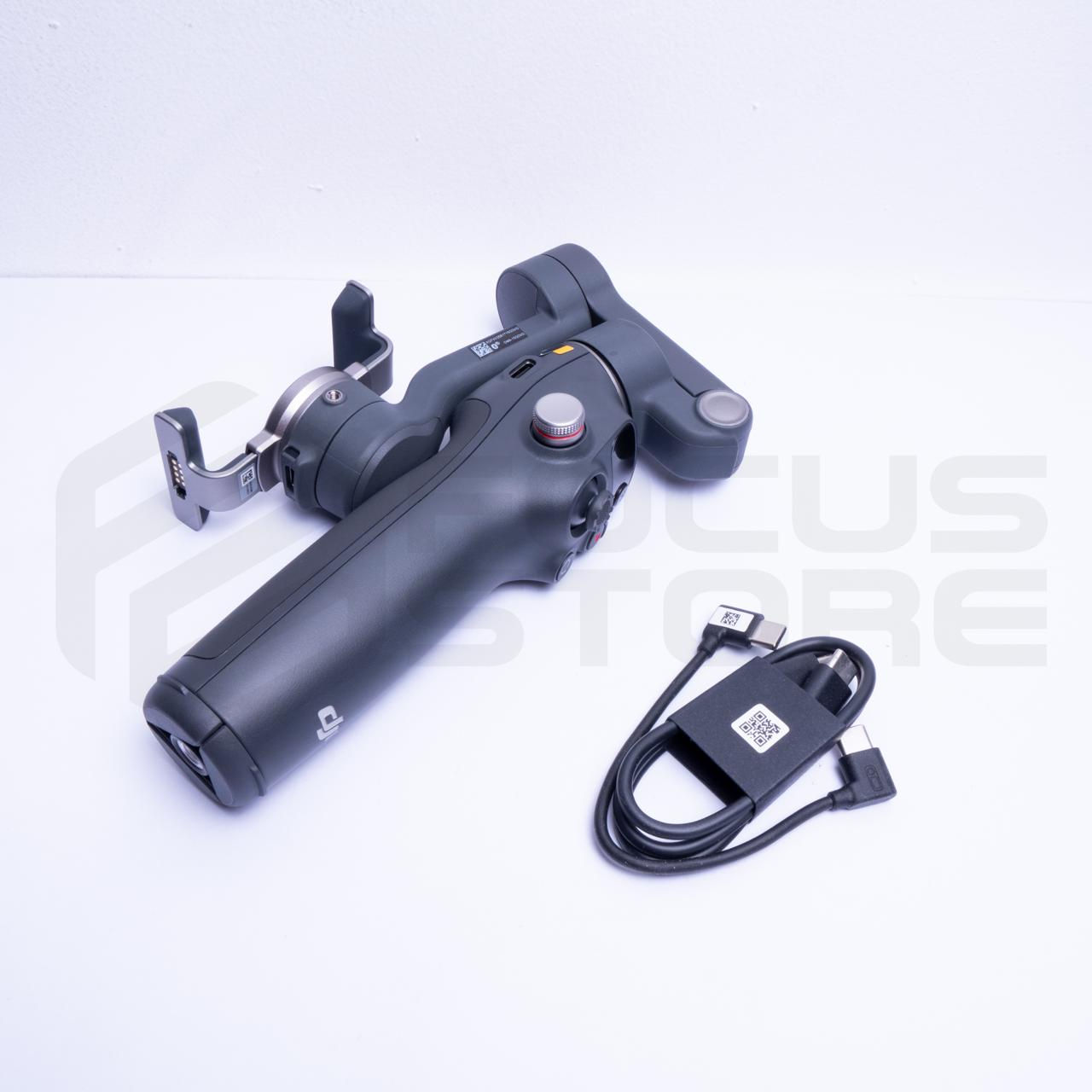 DJI Osmo Mobile 8 Combo estándar (usado)