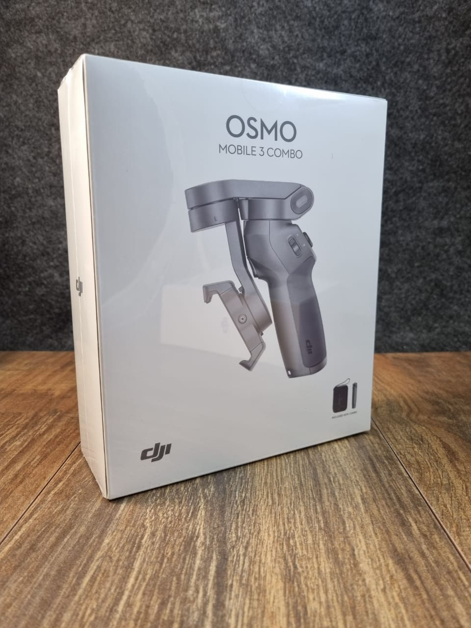 DJI Osmo Mobile 3 Combo