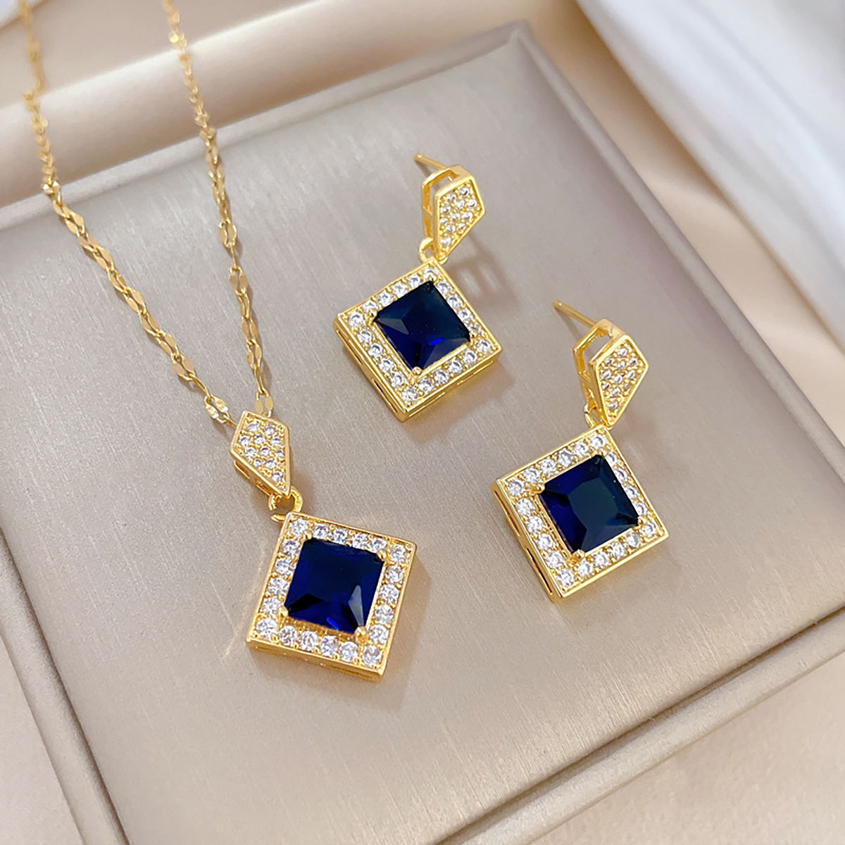Geometric Harmony Set