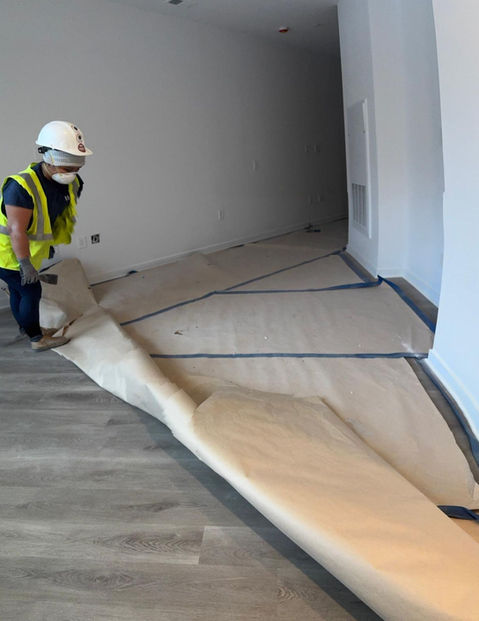 . Avoids permanent damage: Dust and debris can stain or scratch surfaces like floors, fixtures, and windows.
Prepares for future maintenance: A proper initial cleaning makes regular upkeep easier and more effective.