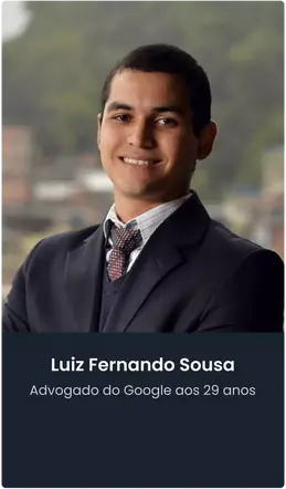 Retrato de Luiz Fernando Sousa, centralizado, sorrindo.
