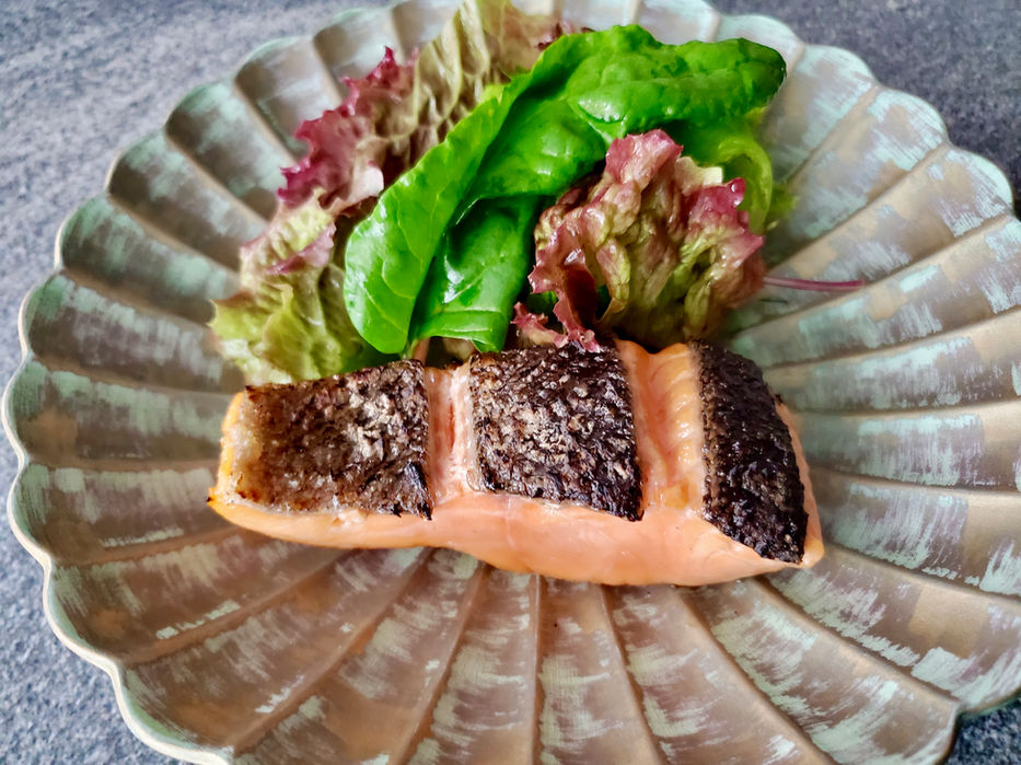 信州サーモンの藁焼き.jpg