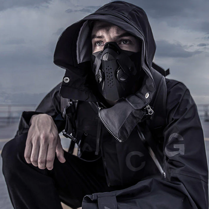 a techwear half mask exemple